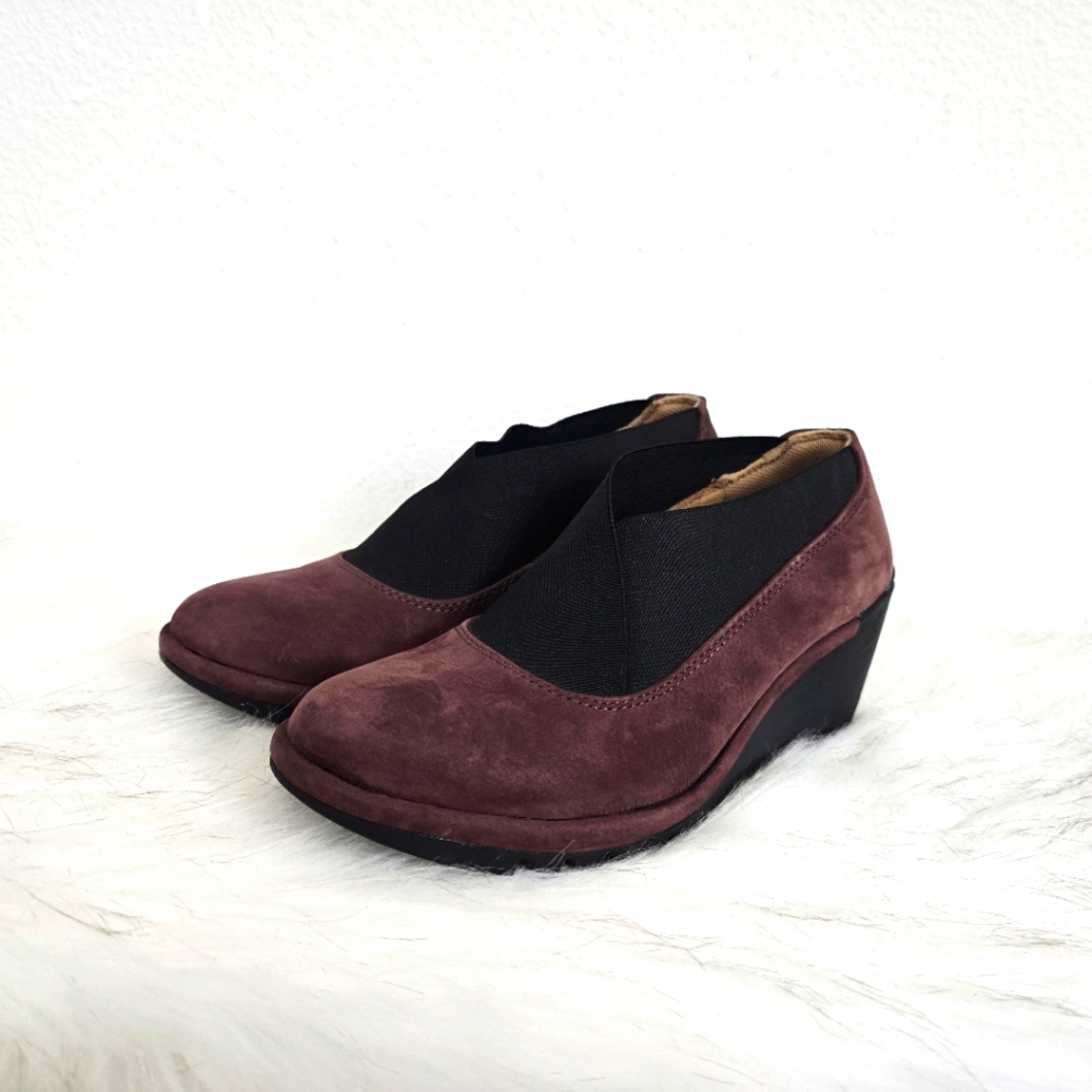Comfortiva Ashford Leather Wedge Clog Shoe Rootbeer Memory Foam Insole 8.5